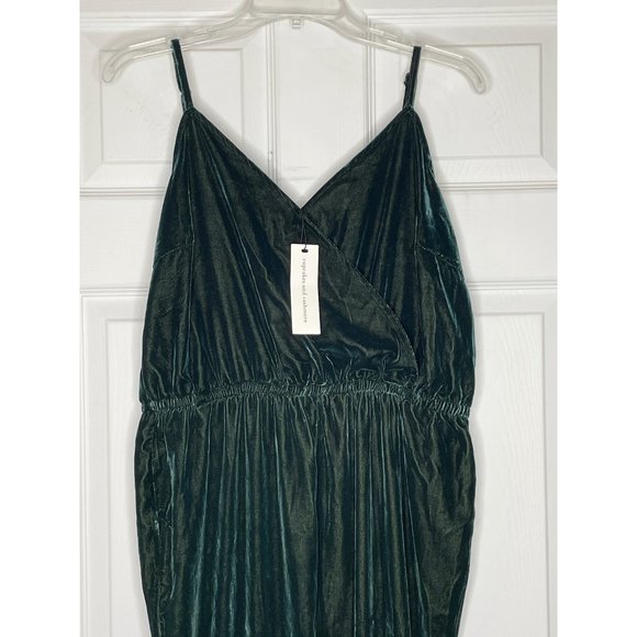 NWT Cupcakes & Cashmere Budapest Velvet Jumpsuit L - Picture 6 of 14